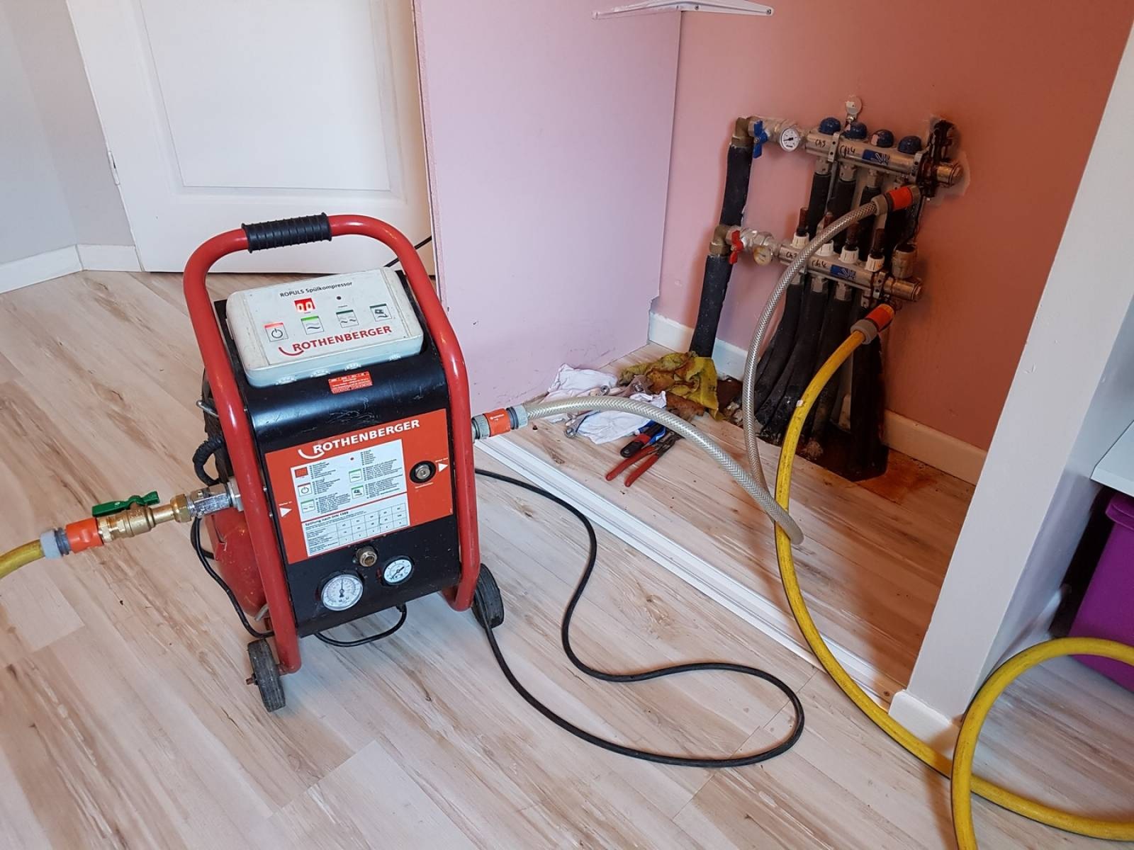 Petrol-İş Vaillant Hermetik Şofben Petek Temizliği